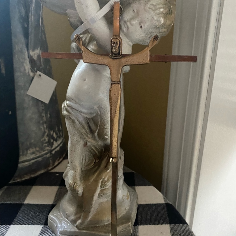 Crucifix - Picture 3 of 3